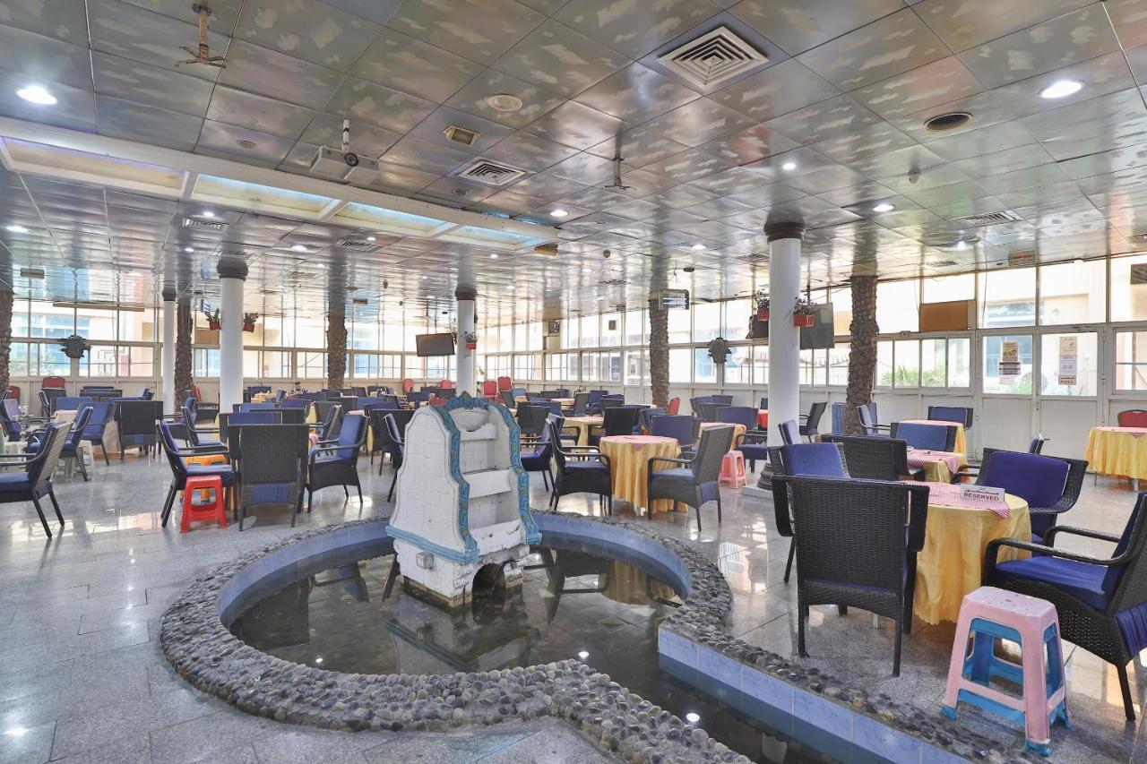 Oyo 366 Waves Hotel Adżman Zewnętrze zdjęcie