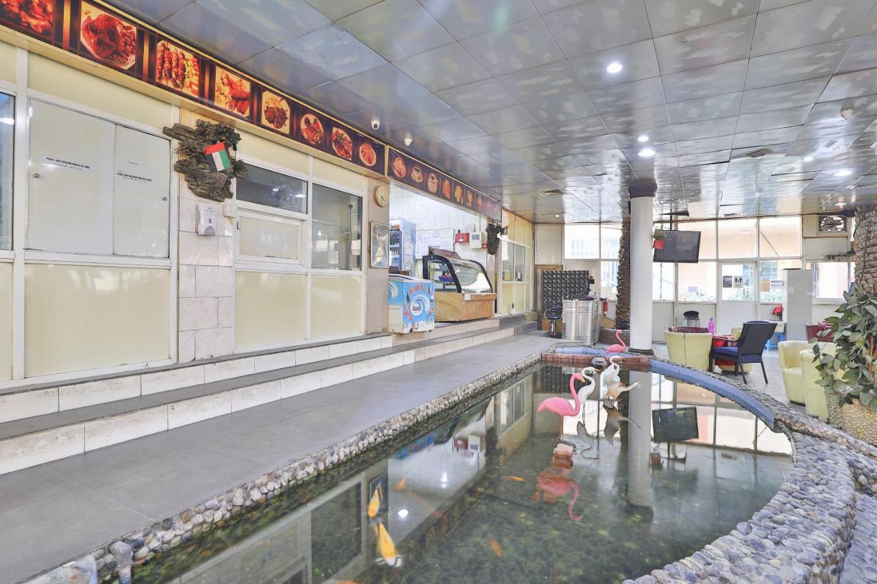 Oyo 366 Waves Hotel Adżman Zewnętrze zdjęcie