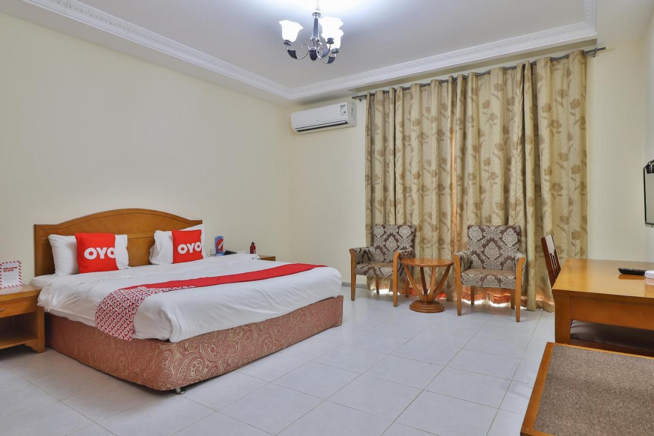 Oyo 366 Waves Hotel Adżman Zewnętrze zdjęcie